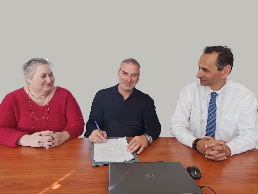 συμβαση απόβλητα χανια