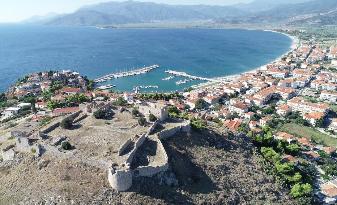 Κουτσοί - Στραβοί