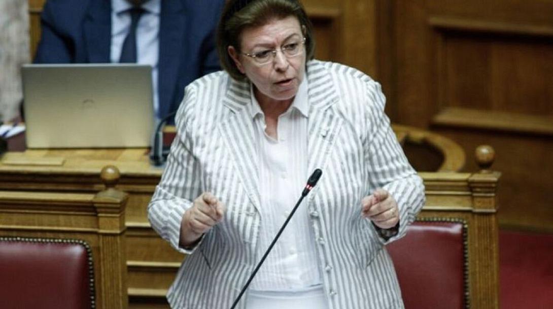 ΛΙΝΑ ΜΕΝΔΩΝΗ