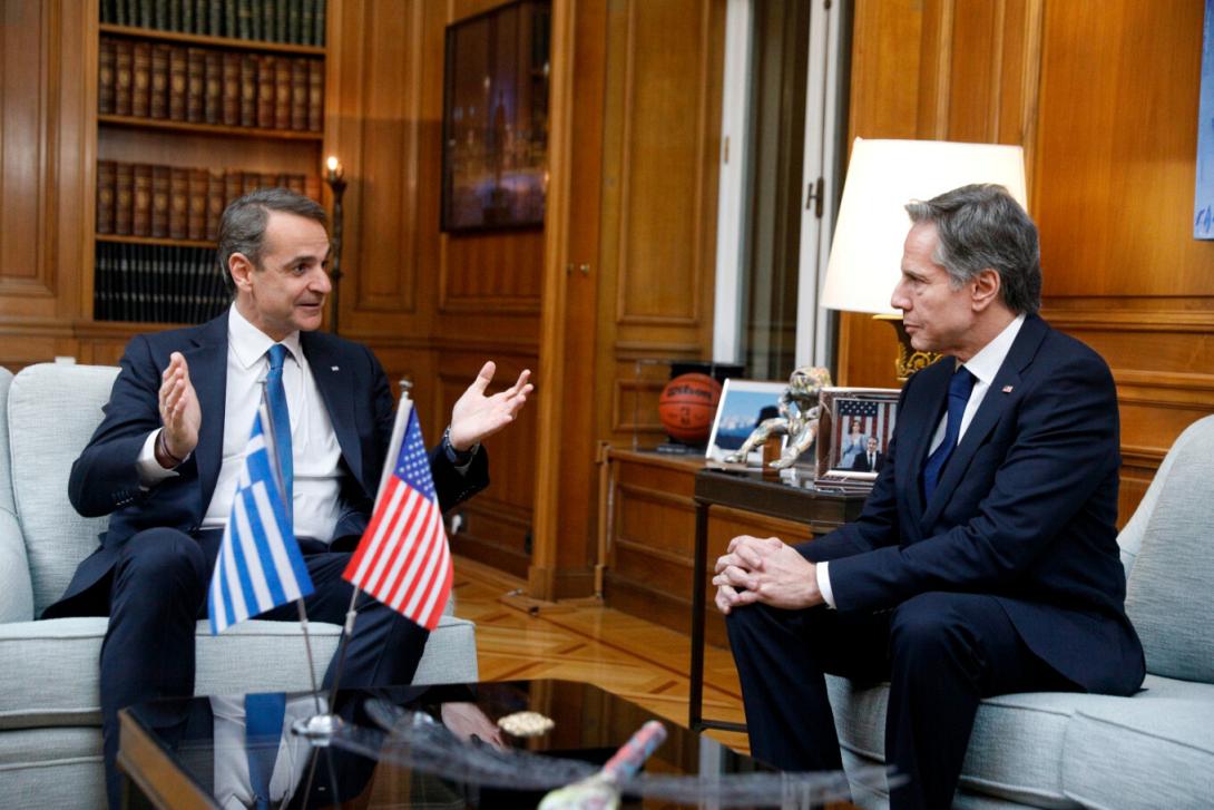 Στο Μαξίμου ο Μπλίνκεν για τη συνάντηση με τον Μητσοτάκη