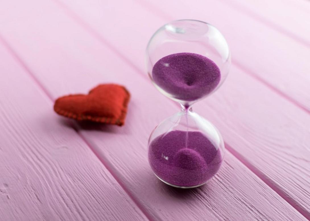 Αγαπη, ερωτας, κλεψυδρα