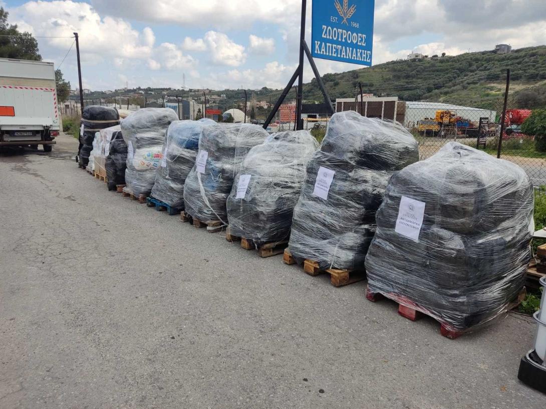 Συνεχίζεται η συγκέντρωση ανθρωπιστικής βοήθειας για τους λαούς της Τουρκίας και της Συρίας