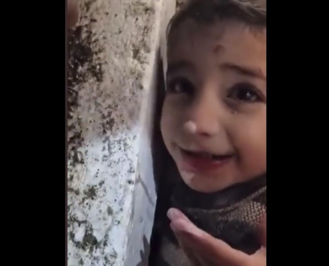 παιδακι τουρκία