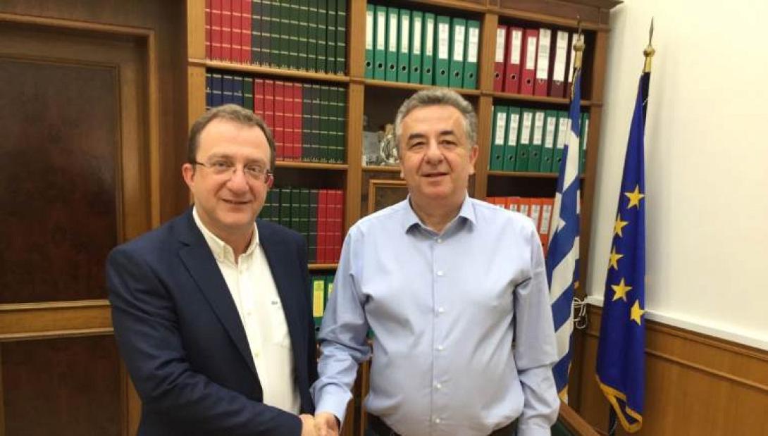 Ζάχαρης - Αρναουτάκης