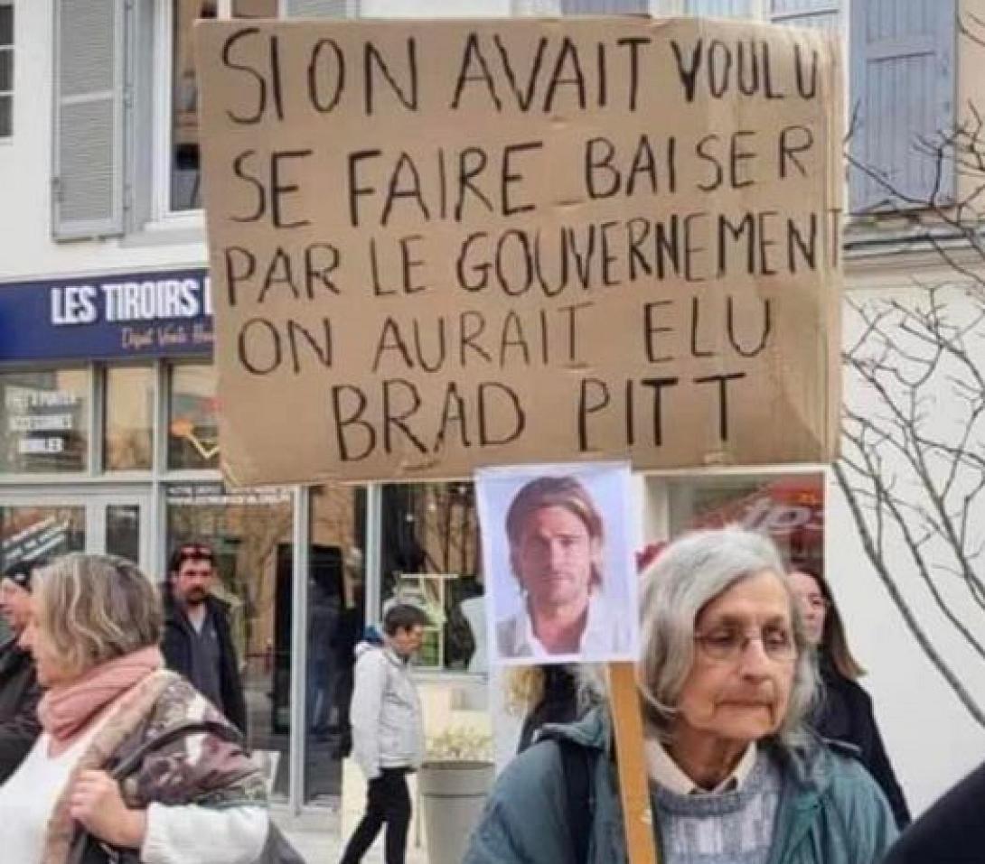 ΓΑΛΛΙΔΑ ΠΛΑΚΑΤ