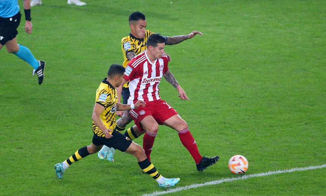 ΑΕΚ ΟΛΥΜΠΙΑΚΟΣ