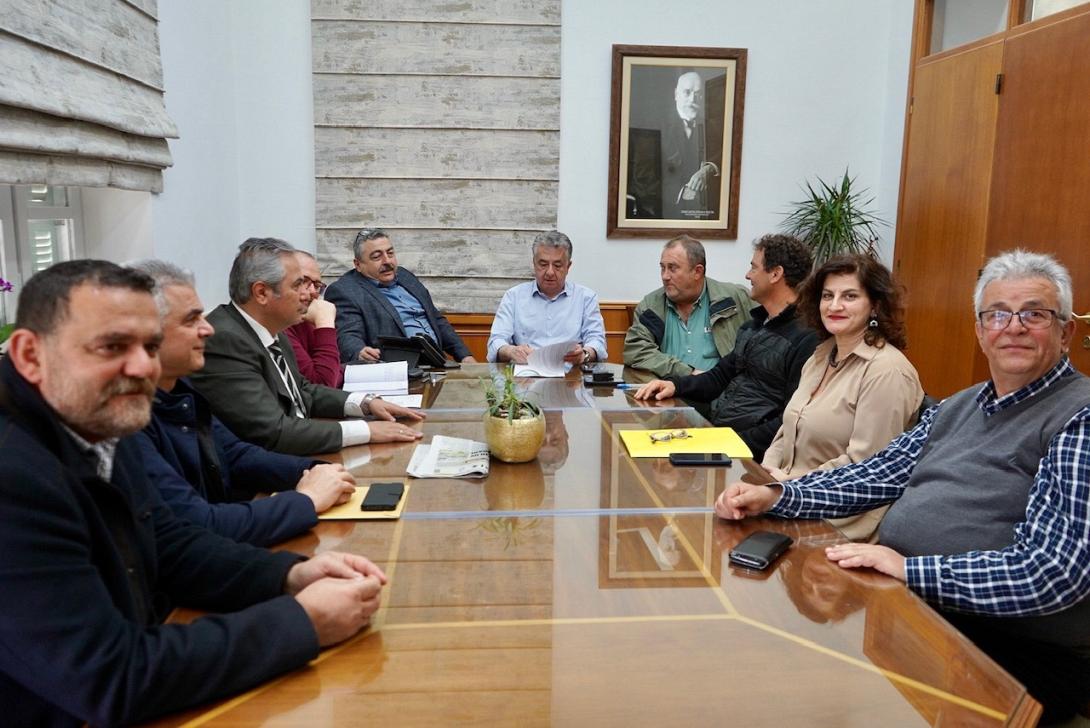 αρναουτακης συμβαση