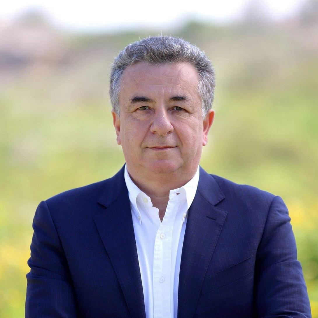 ΑΡΝΑΟΥΤΑΚΗΣ 