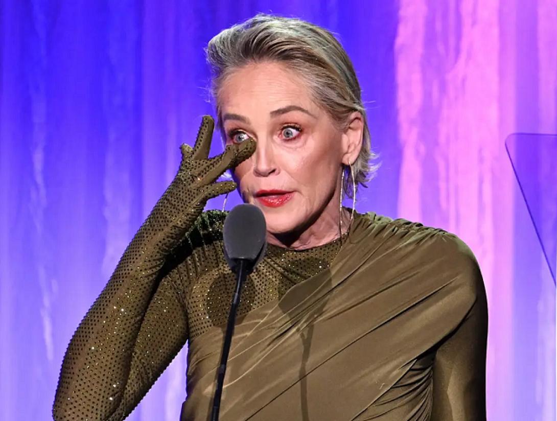 Σάρον Στόουν