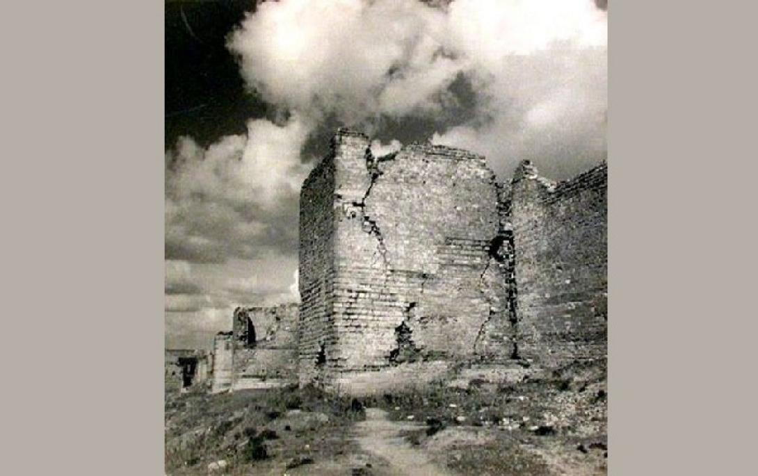 τειχη της Πόλης