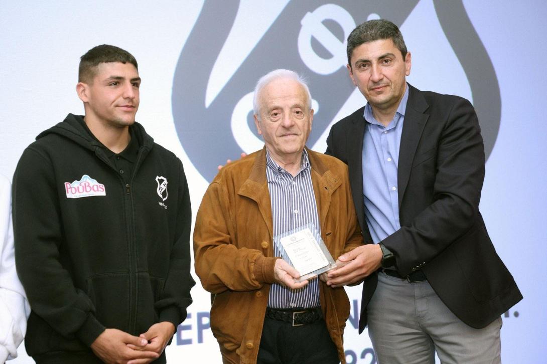 ΑΥΓΕΝΑΚΗΣ ΚΑΖΑΝΑΚΗΣ ΑΡΩΝΗΣ