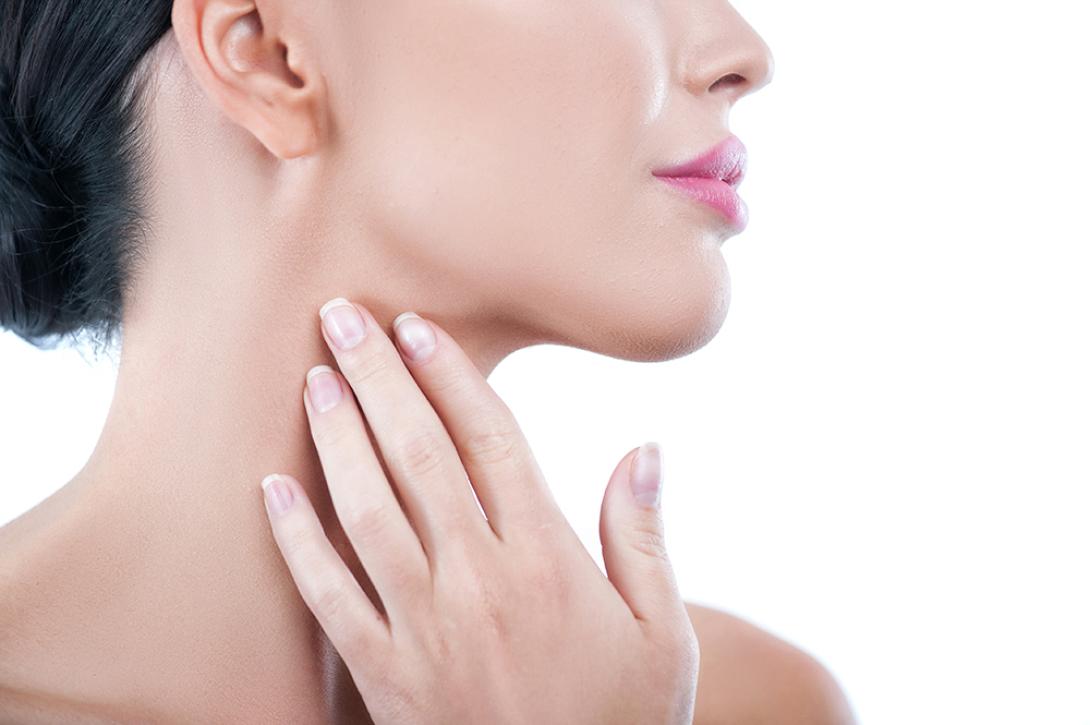 λαιμός γυναίκα