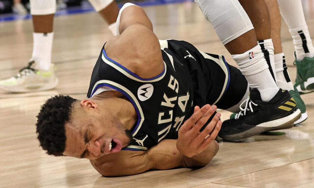 ΑΝΤΕΤΟΚΟΥΝΜΠΟ