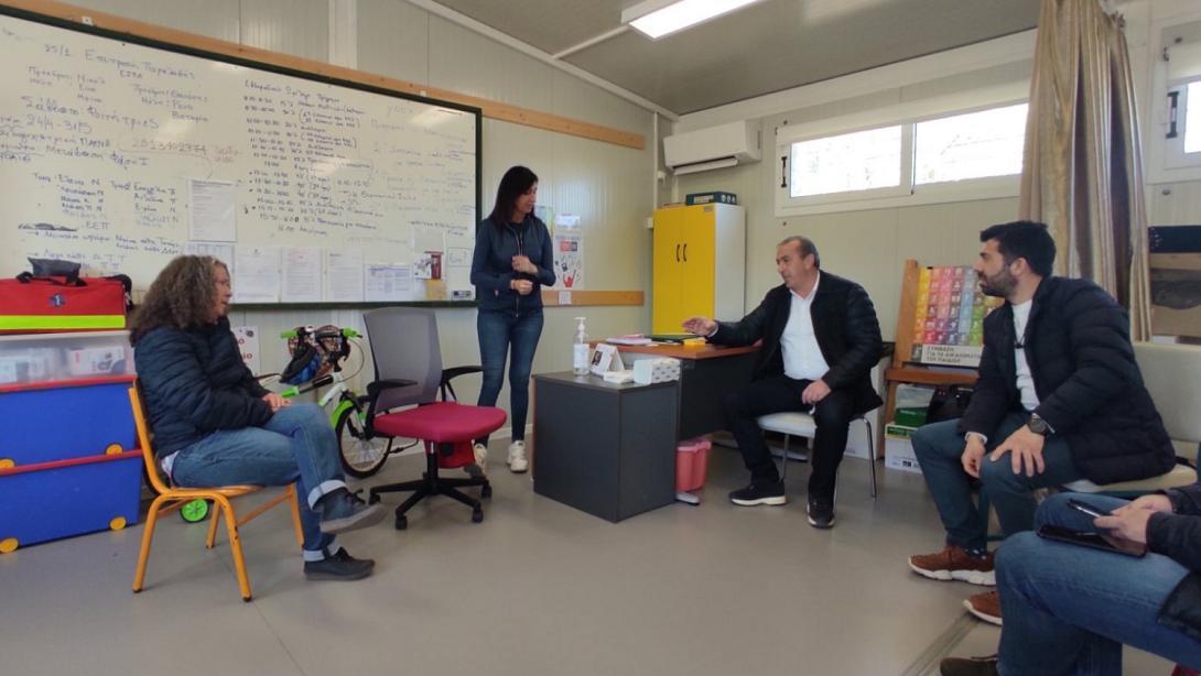 Επίσκεψη Σ. Βαρδάκη στο 1ο Ειδικό Δημοτικό και το 2ο Ειδικό Νηπιαγωγείο Ηρακλείου