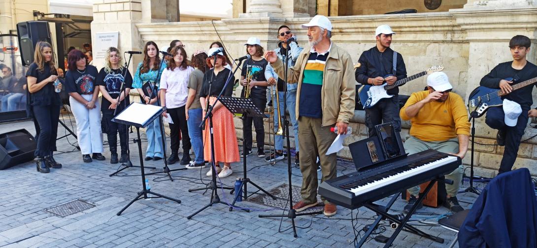 ΕΚΔΗΛΩΣΗ ΑΛΚΟΟΛΙΣΜΟΣ