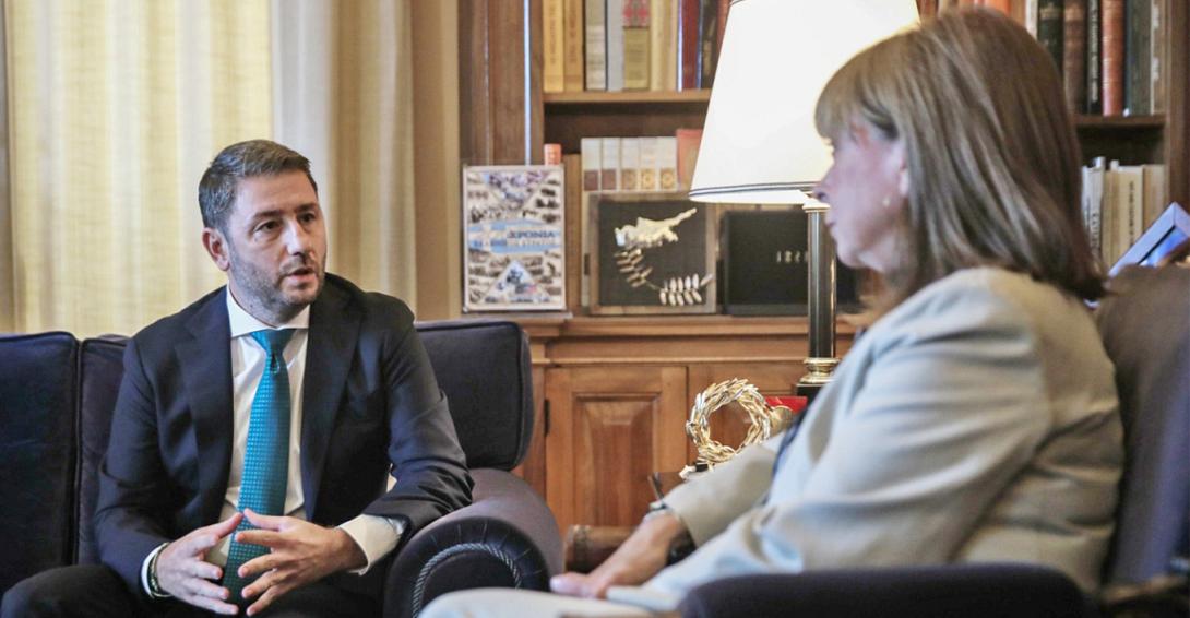 Ανδρουλάκης Σακελλαροπούλου