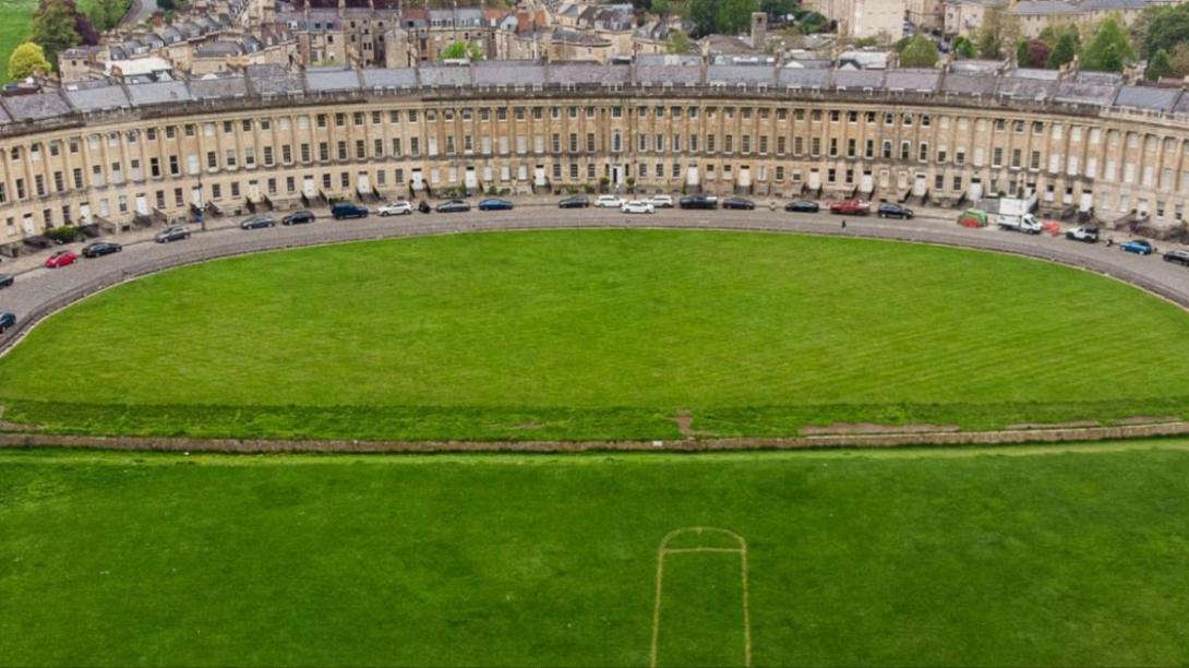 φαλλος σε γηπεδο