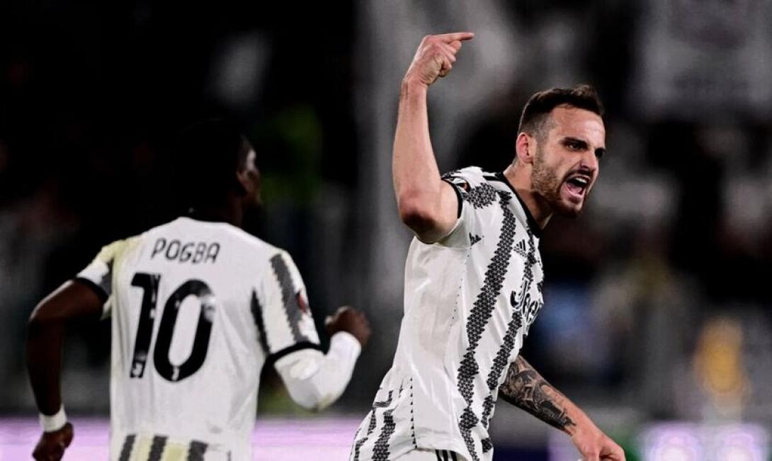 ΓΙΟΥΒΕΝΤΟΥΣ