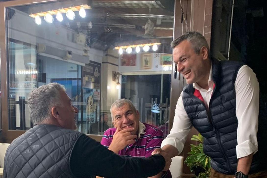 χάρης μαμουλάκης