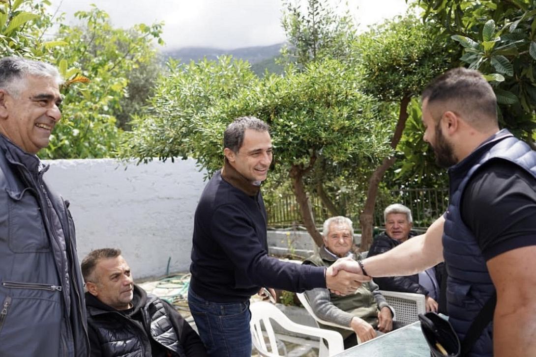 μάξιμος σενετάκης