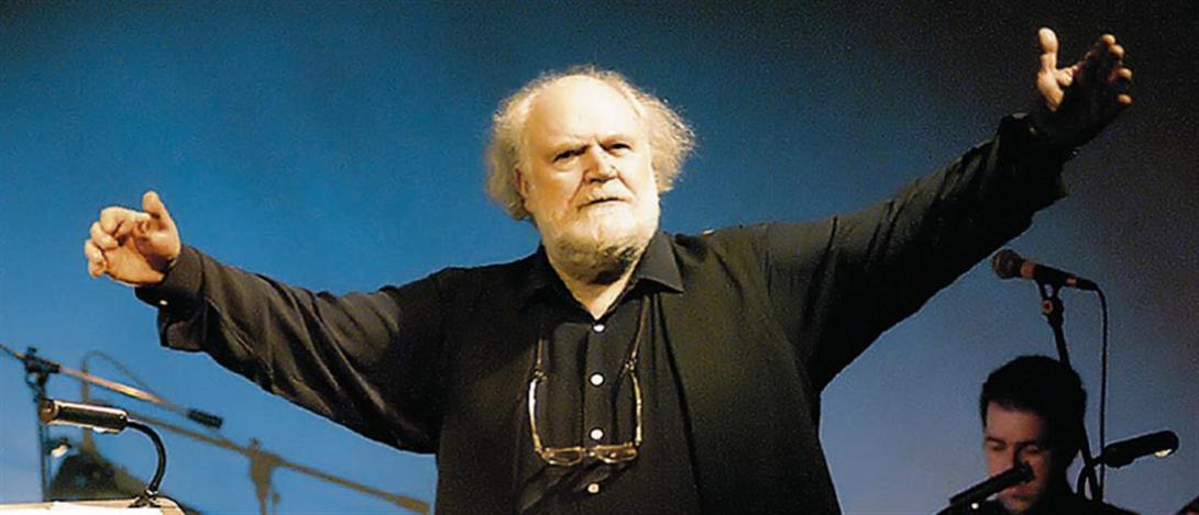 γιάννης μαρκόπουλος