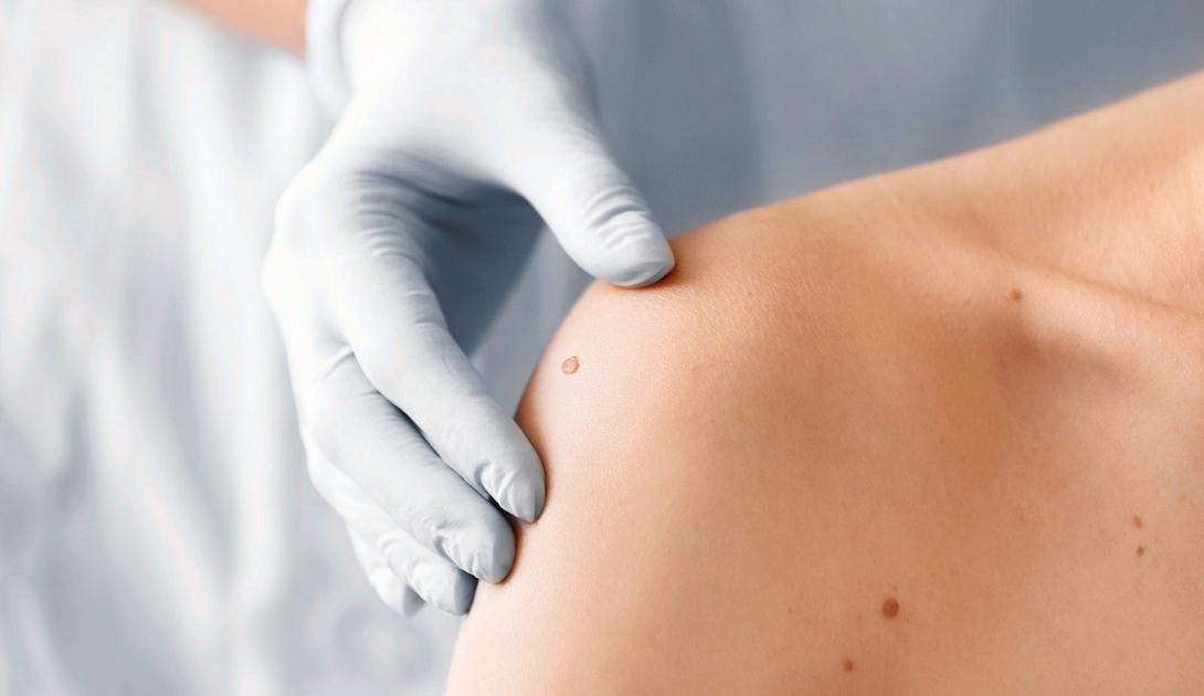 ΔΕΡΜΑΤΟΛΟΓΟς