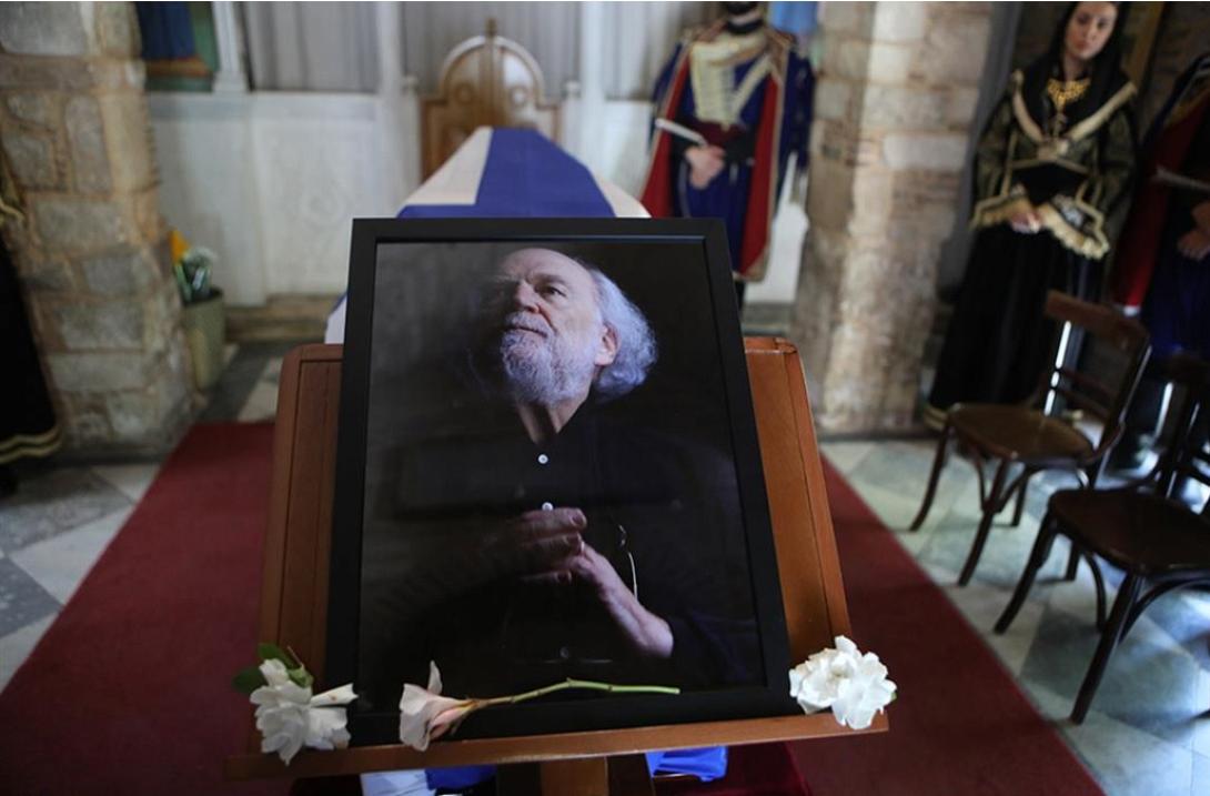 γιάννης μαρκόπουλος κηδεία