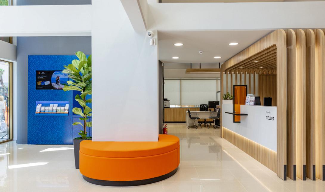 ΠΑΓΚΡΗΤΙΑ ΤΡΑΠΕΖΑ ΚΑΛΑΜΑΤΑ