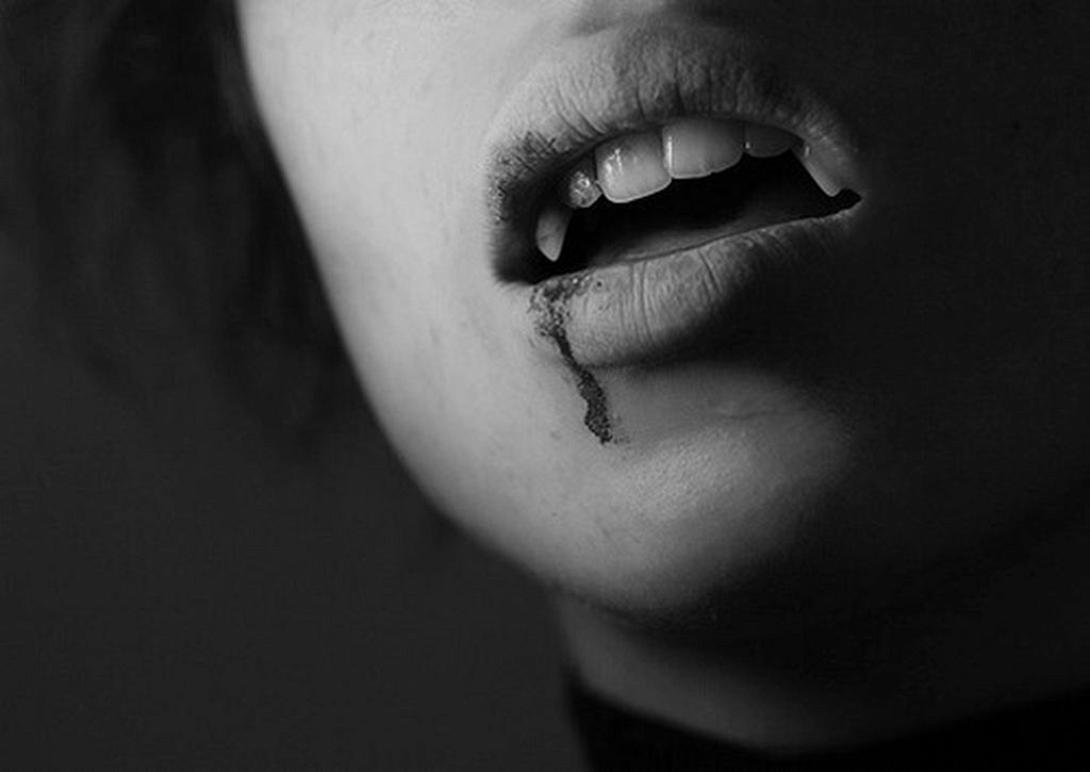 βαμπιρ, βρυκόλακας