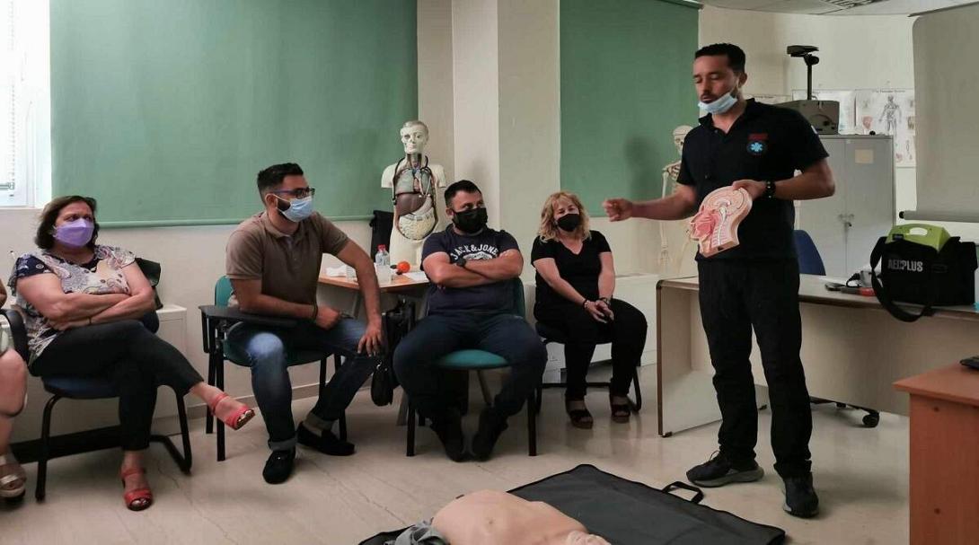 πρωτες βοήθειες