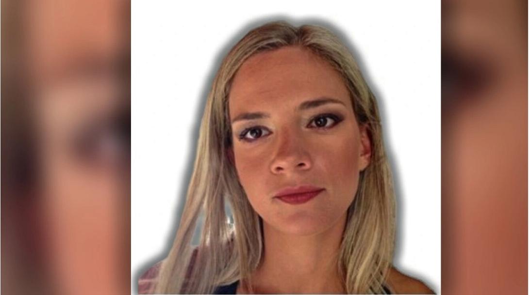 κοπέλα τρίκαλα