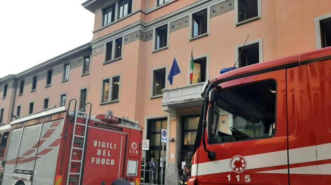 φωτιά ιταλία