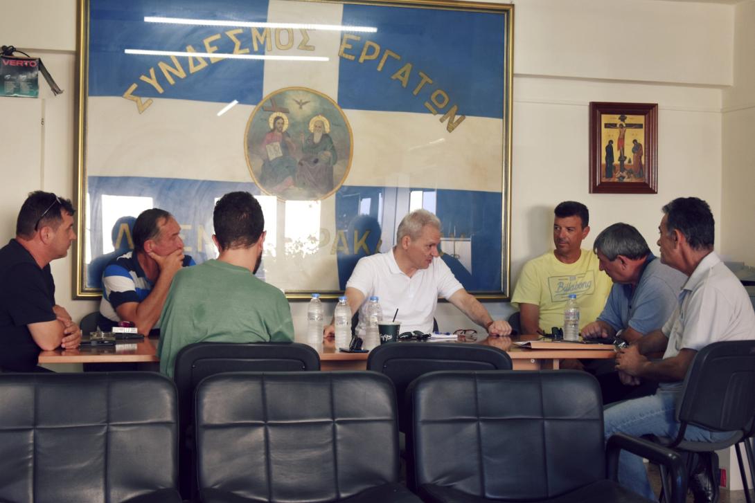 ΚΑΛΟΚΑΙΡΙΝΟς ΛΙΜΕΝΕΡΓΑΤΕς