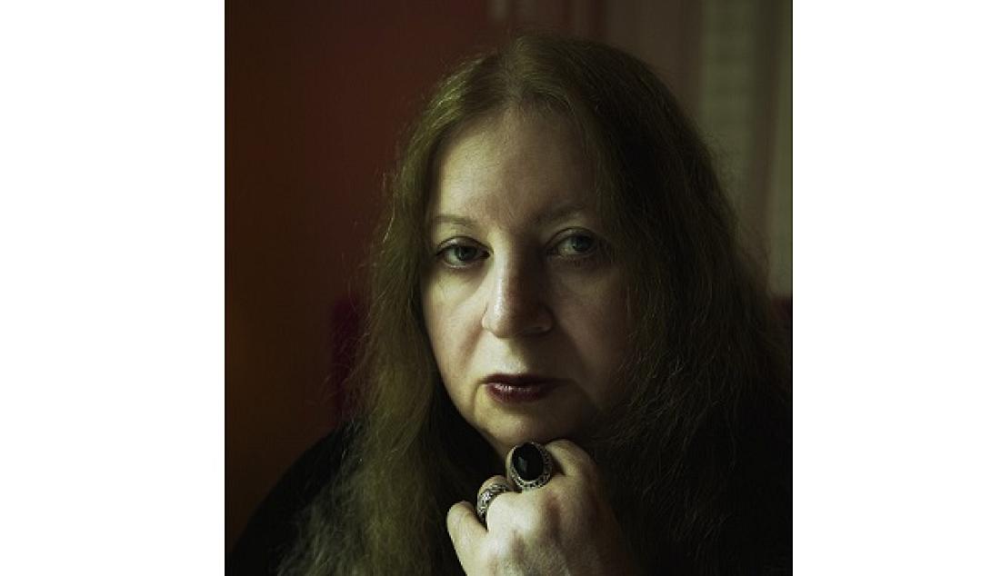 Λένα Πλάτωνος