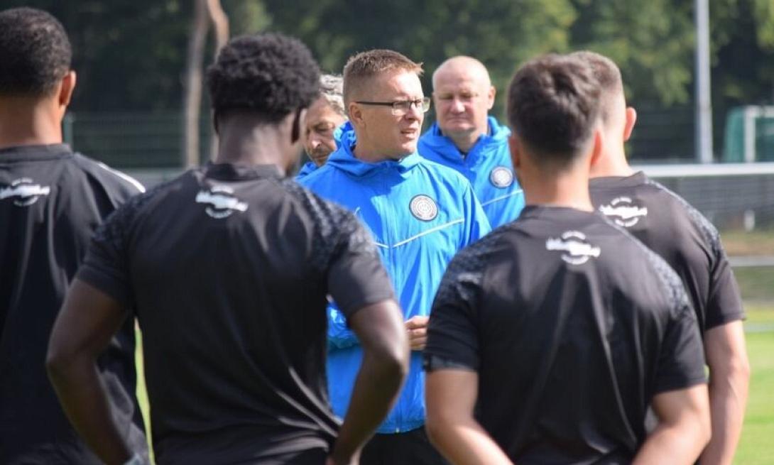 νταμπραουσκασ