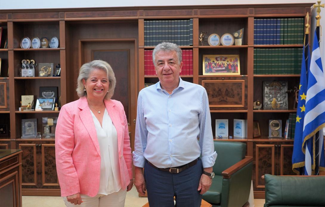 Υποψήφια με το Σταύρο Αρναουτάκη η κ. Ελένη Μαράκη – Μπελαδάκη