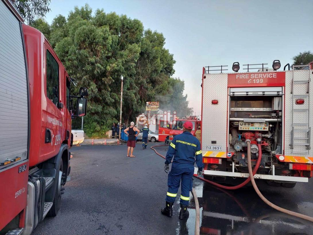 Συναγερμός στην Πυροσβεστική - Στις φλόγες καντίνα