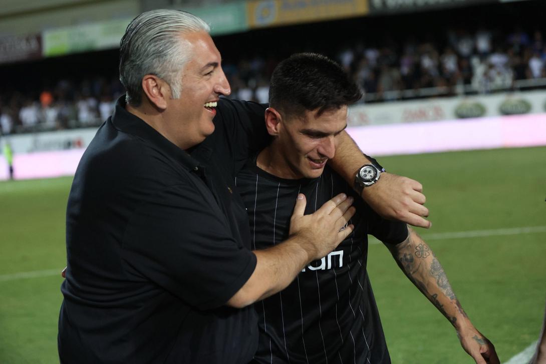 ΜΠΟΥΣΗΣ ΝΕΙΡΑ