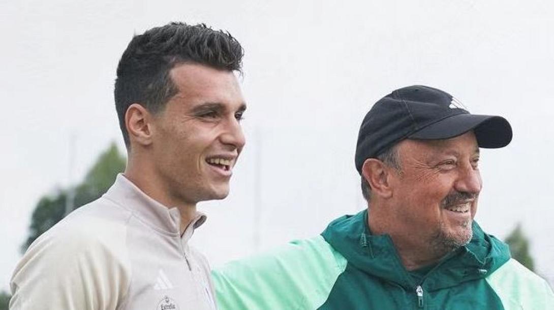 ΔΟΥΒΙΚΑΣ ΜΠΕΝΙΤΕΘ