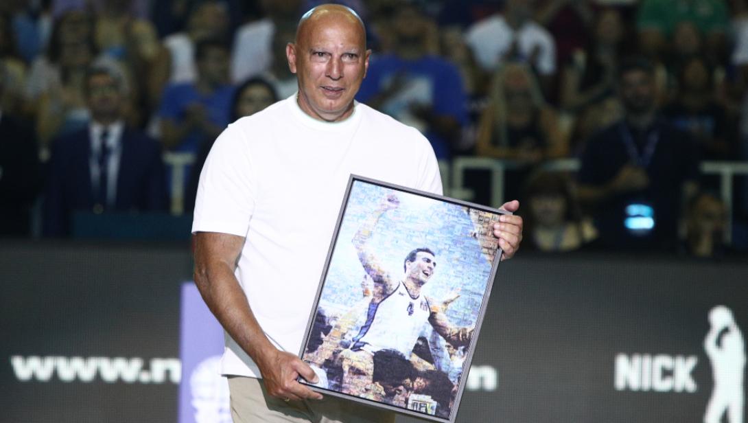 Νίκος Γκάλης