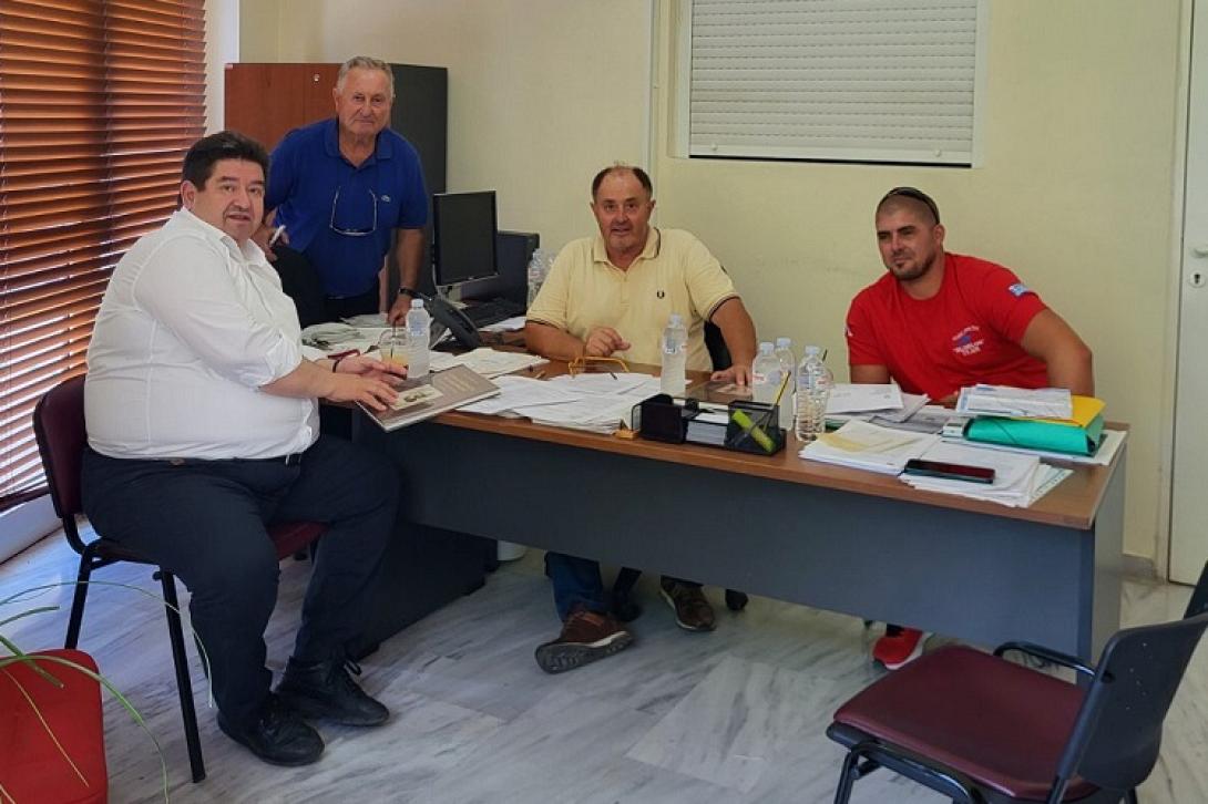 μιχάλης καραμαλάκης