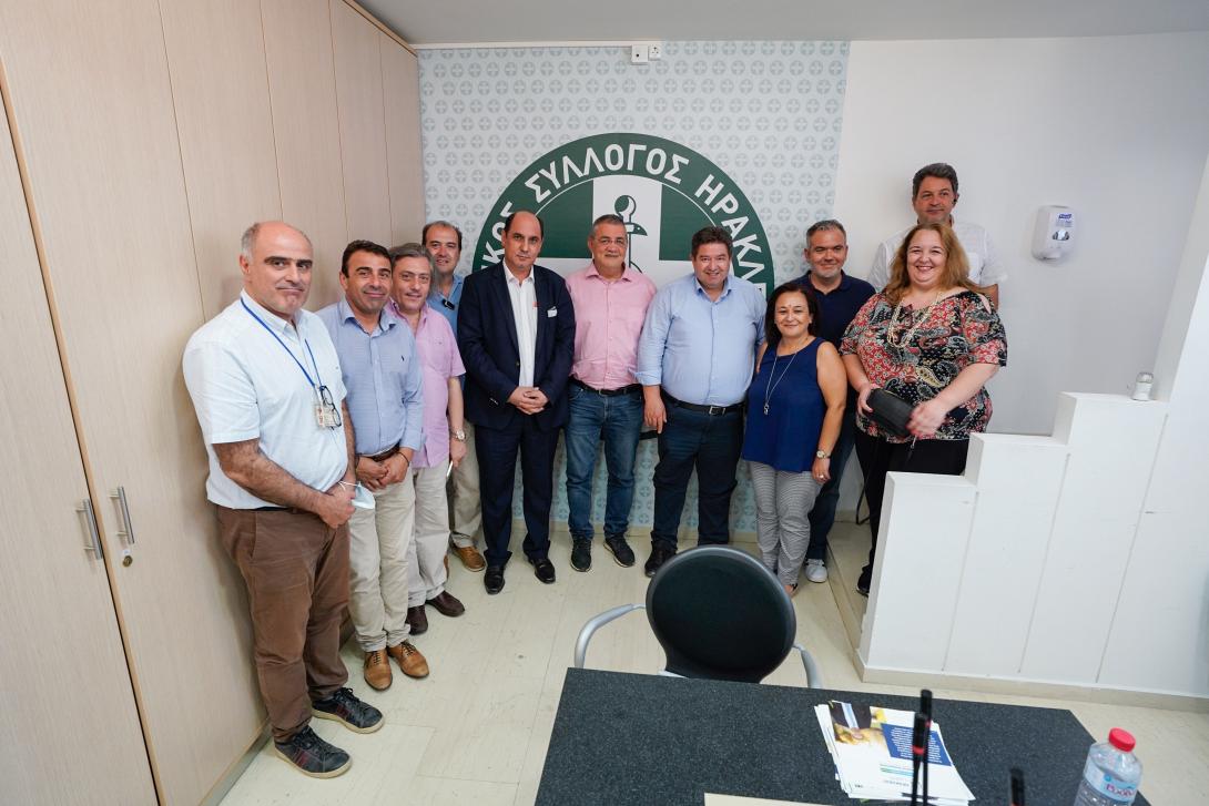 μιχάλης καραμαλάκης