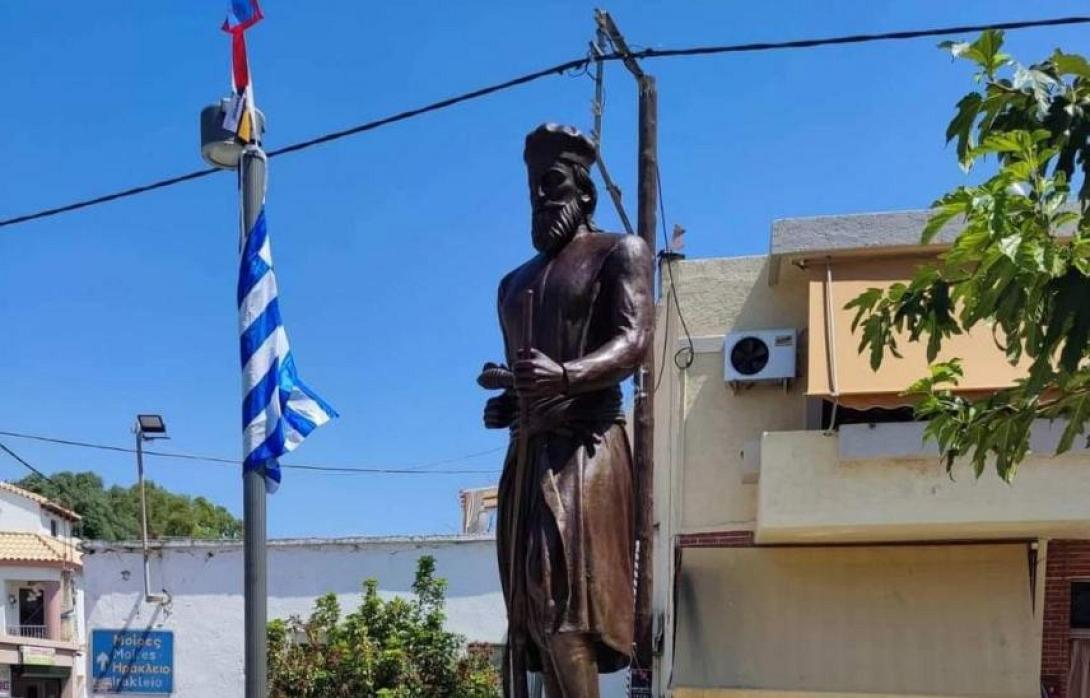 αγαλμα ξωπατερα πετροκεφαλι