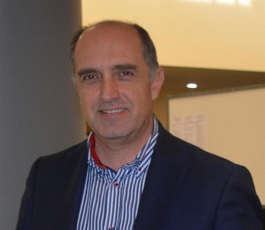 Αντώνης Παπαδάκης