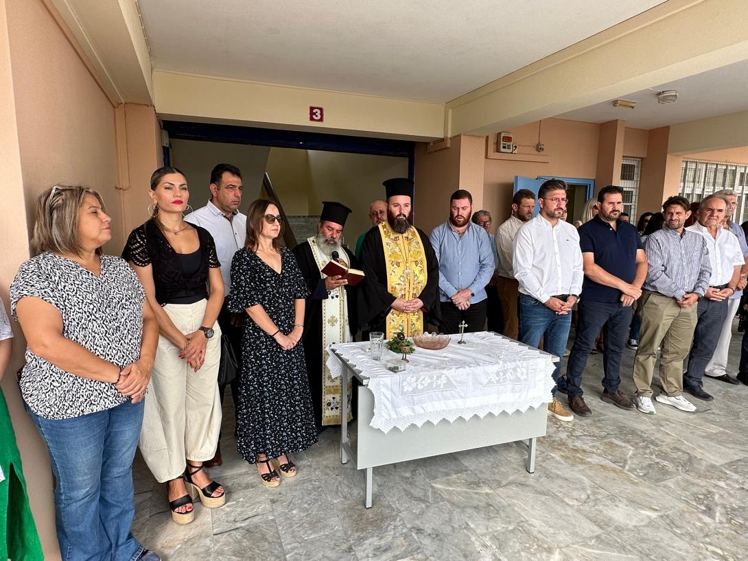 Σε σχολεία του Μαλεβιζίου ο Δήμαρχος Μ. Μποκέας