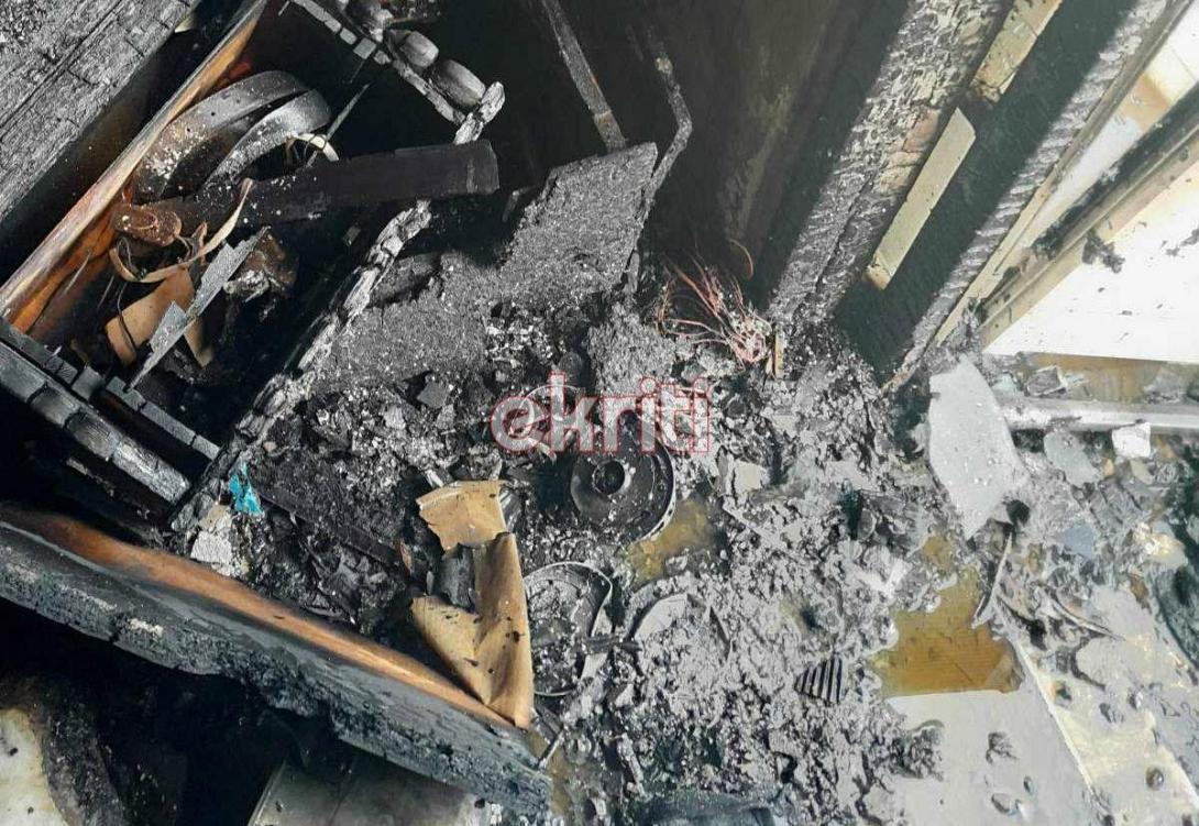 Σπίτι - φωτιά 