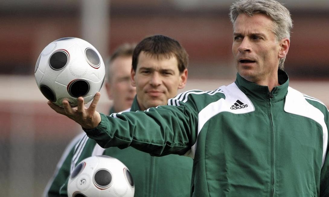 Πίτερ Φρόιντφελντ