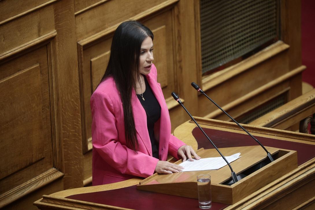 Ελένη Βατσινά