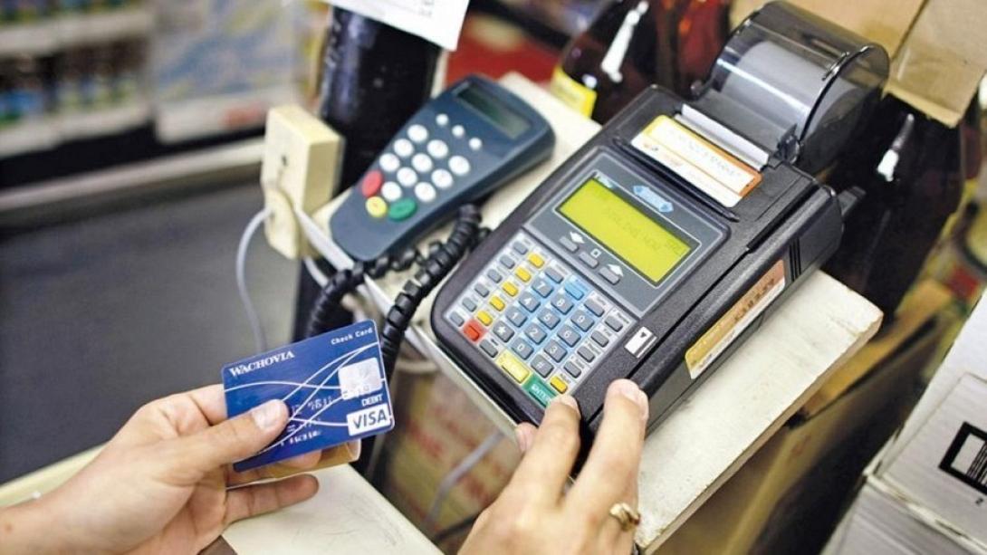 πλαστικο χρημα