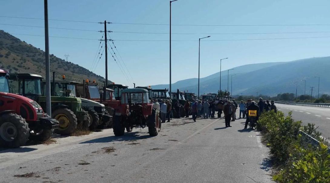 τρακτερ τρικαλα